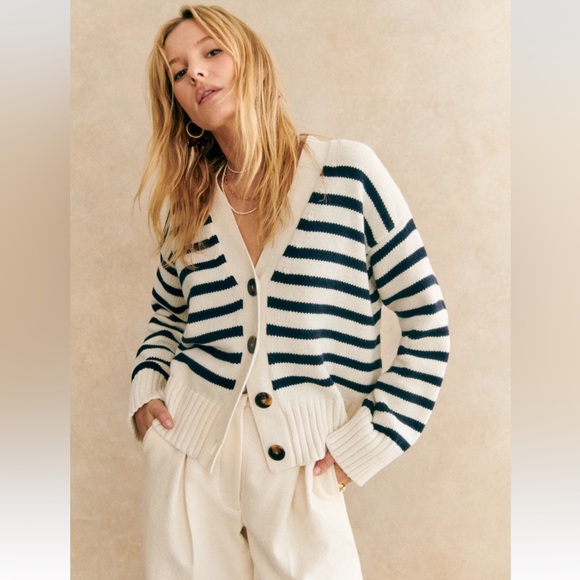 NWT Sezane Wilson Cardigan in Ecru/Navy size XS - Picture 3 of 6